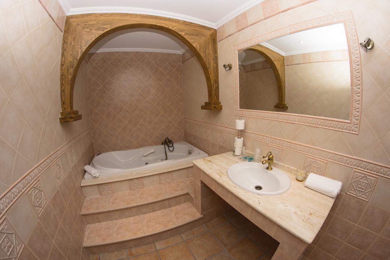 Apartamento Los Arcos Alora Exterior foto
